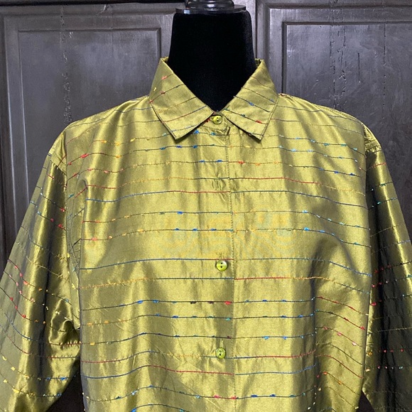 Maggie & Max green oversized silk/ satin buttondown blouse - Size XL - Picture 4 of 8